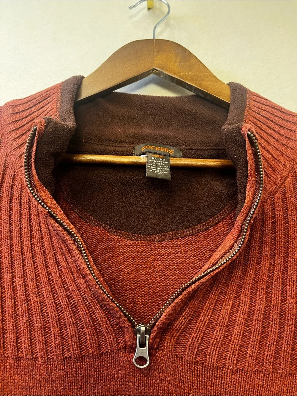 Dockers Men's Zip-Front Ribbed Yoke Sweater - Rust